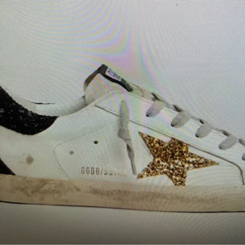 Golden Goose Women’s Superstar Size 39 White/Gold/Black/New